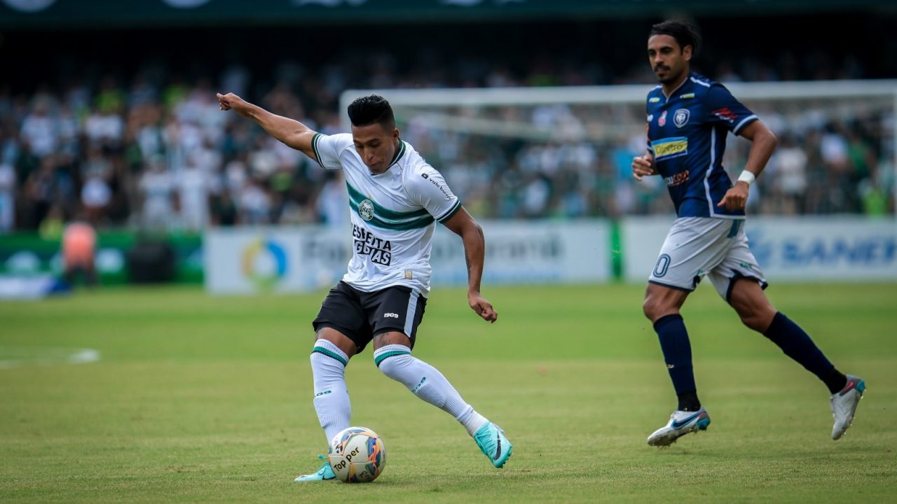 Sebastian Gómez em Coritiba x Cianorte