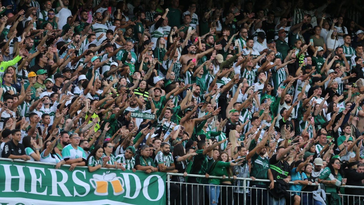 Torcida do Coritiba.