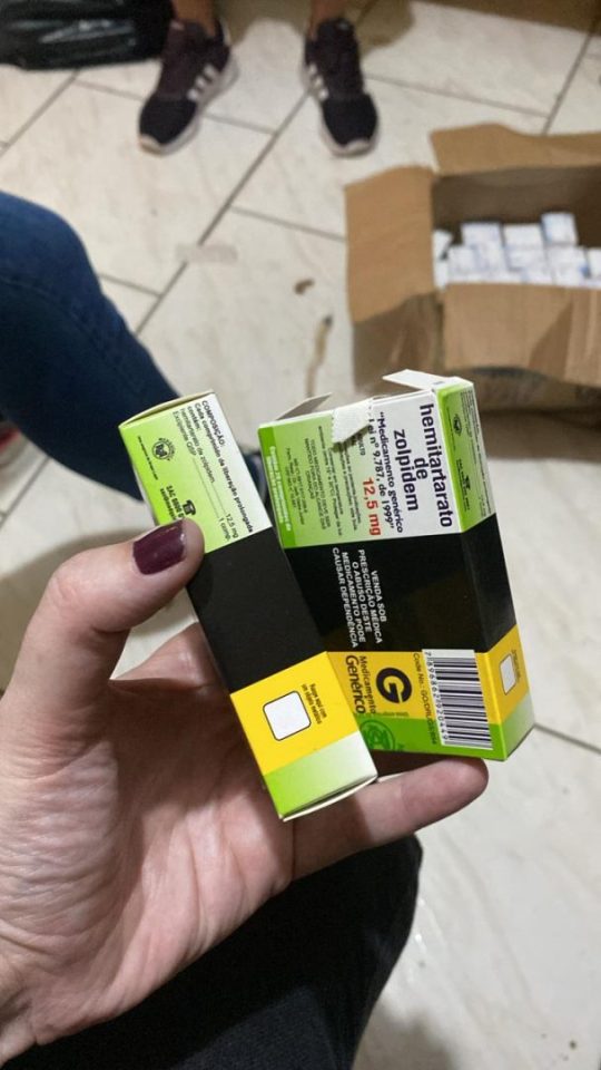 Farmacêutico é preso por falsificação de medicamentos e tráfico de drogas em Curitiba; vídeo