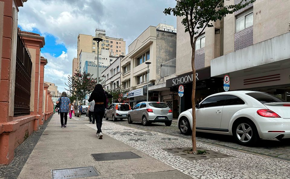 caminhar-melhor-rua-voluntarios-da-patria-centro-curitiba-2