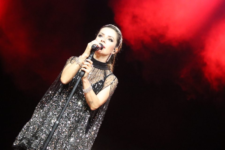 sandy-em-curitiba-galeria-2-foto-lucas-sarzi (1)