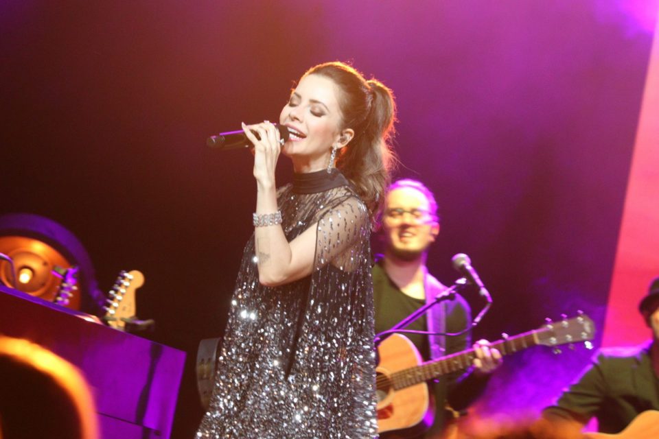 sandy-em-curitiba-galeria-2-foto-lucas-sarzi (5)