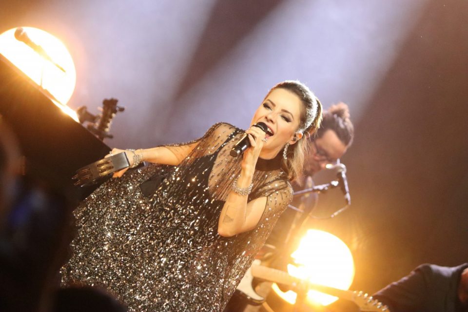 sandy-em-curitiba-galeria-3-foto-lucas-sarzi (10)