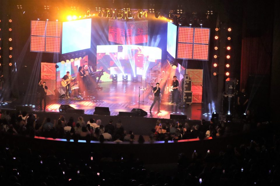 zeze-di-camargo-e-luciano-show-novos-tempos-curitiba-foto-lucas-sarzi (15)