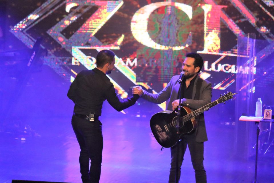 zeze-di-camargo-e-luciano-show-novos-tempos-curitiba-foto-lucas-sarzi (5)