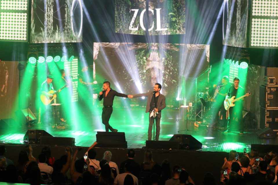 zeze-di-camargo-e-luciano-show-novos-tempos-curitiba-foto-lucas-sarzi (6)