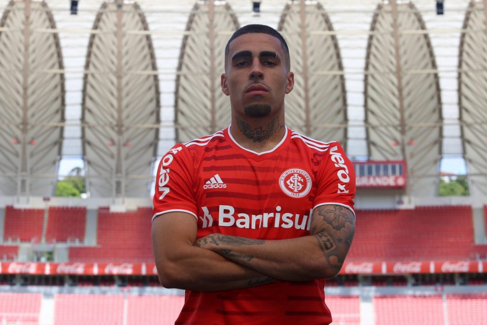 Gabriel, novo jogador do Athletico.