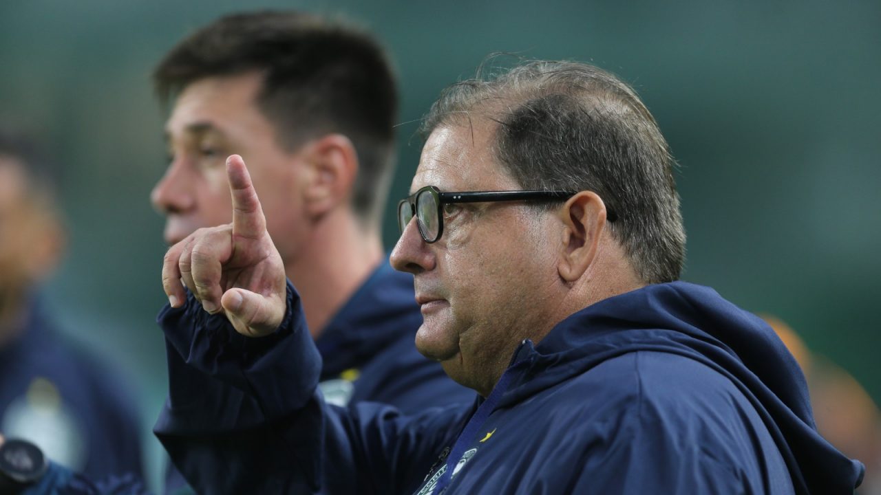 Guto Ferreira, técnico do Coritiba