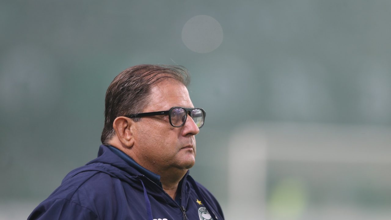 Guto Ferreira, técnico do Coritiba