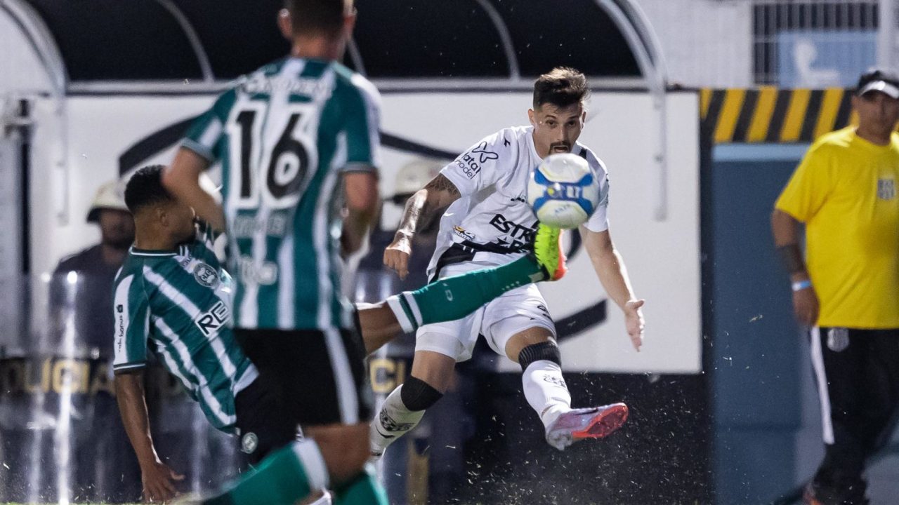 Lance de Ponte Preta x Coritiba, pela Série B