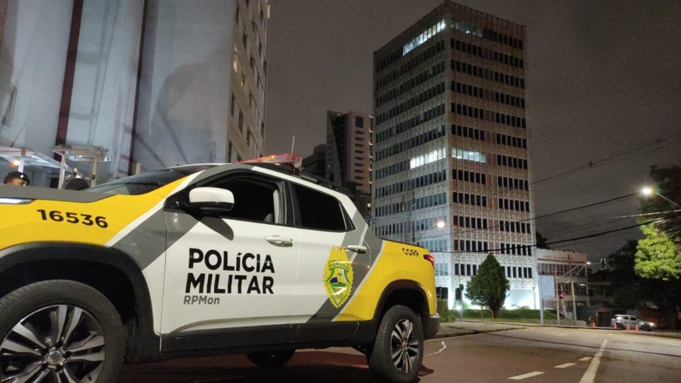 Centro Cívico Curitiba fechado