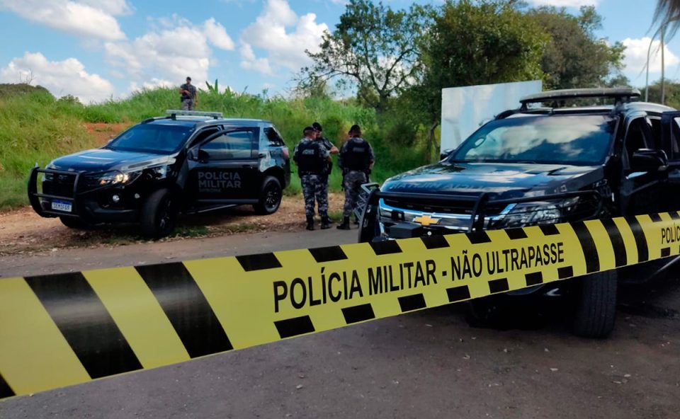 confronto-empresario-baleado-emboscada-assalto-colombo