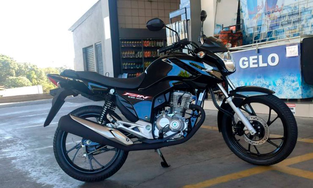 roubo-moto-garcom-colombo-1