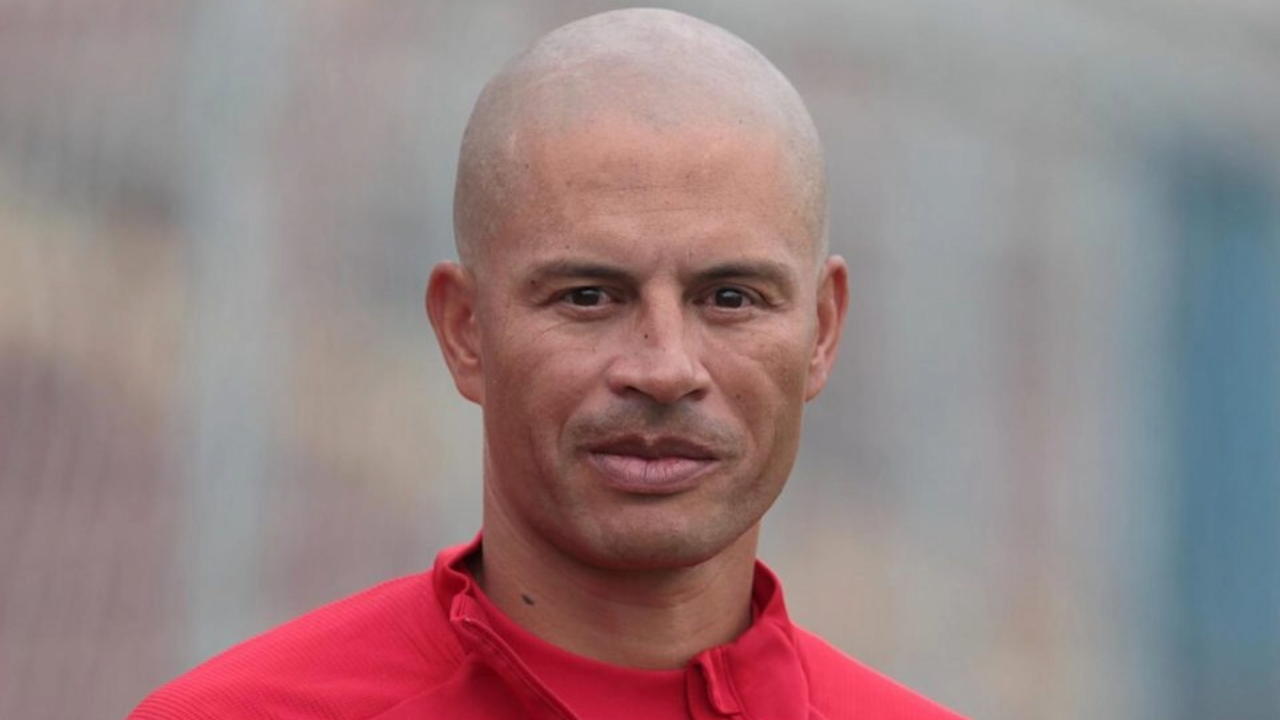 Alex é o favorito da diretoria do Coritiba para ser o novo técnico.