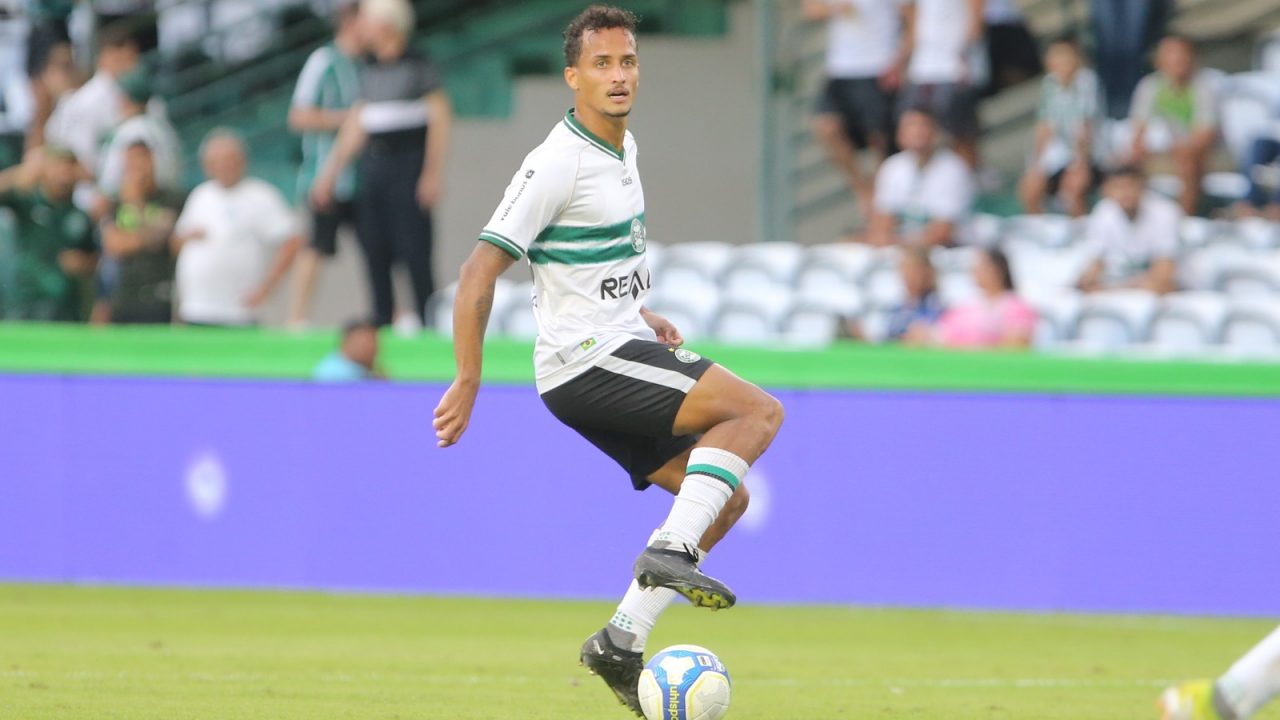 Morelli, volante do Coritiba