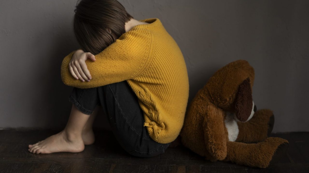 non-explicit-image-child-abuse
