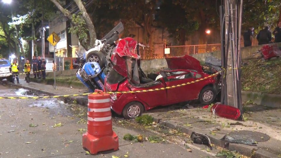 Perseguição policial termina com 4 mortos no Rio; PMs estão entre vítimas
