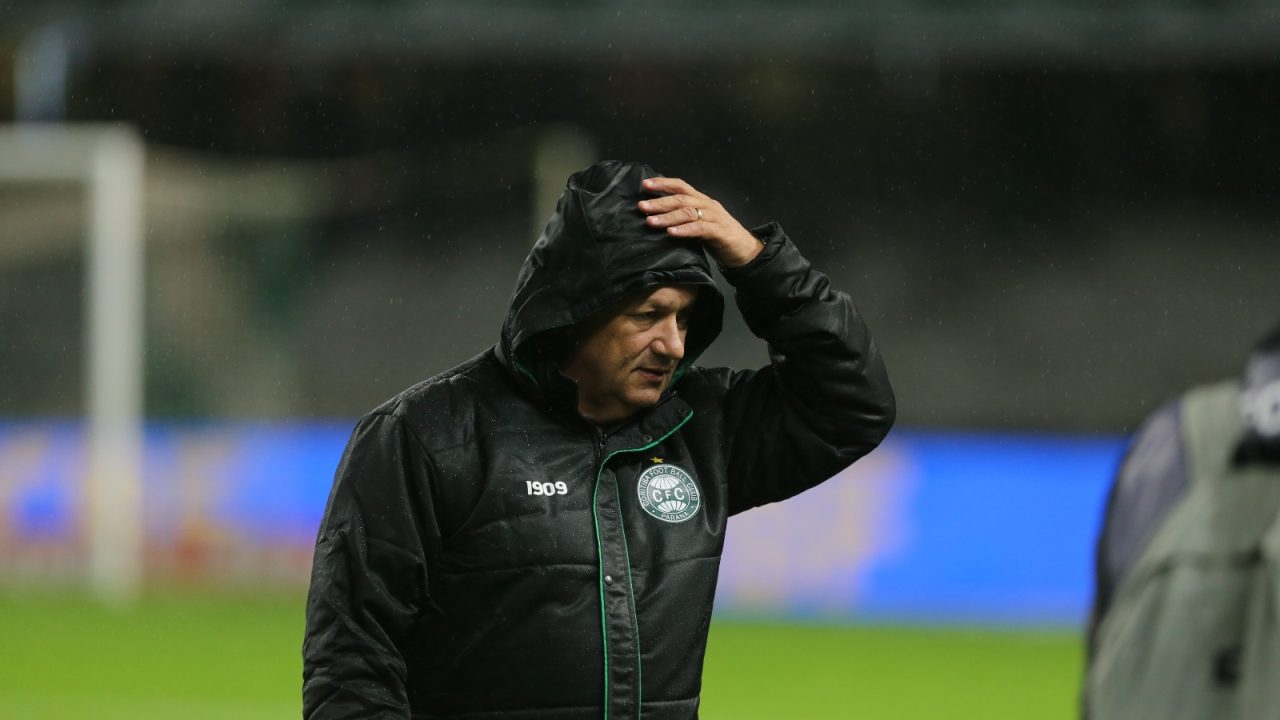 James Freitas, interino do Coritiba.