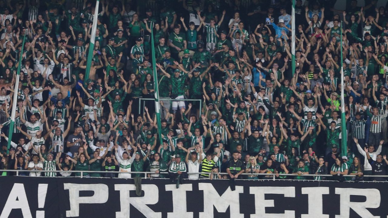 Torcida do Coritiba.