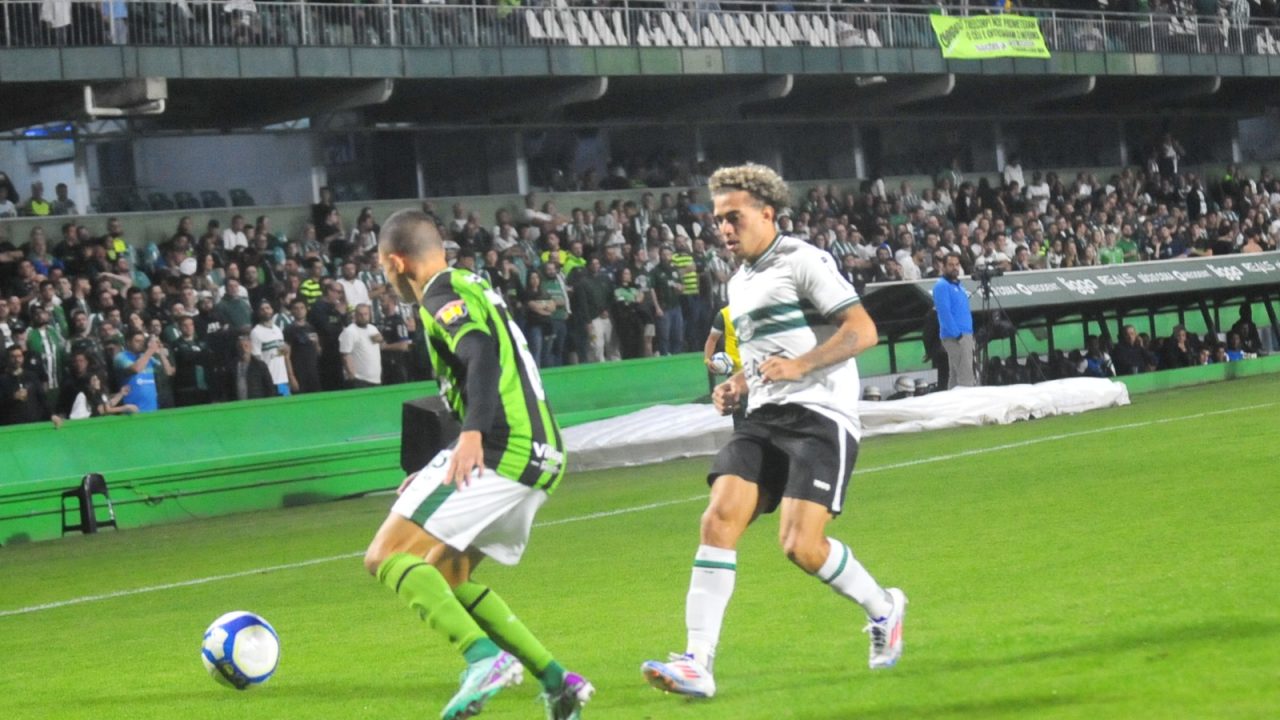 Coritiba x América-MG.