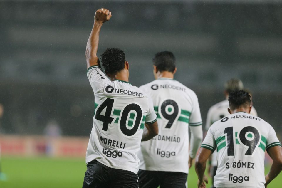 Coritiba encerrou patrocínio com a Ligga.