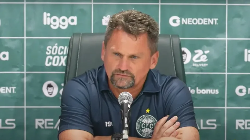 Fábio Matias, técnico do Coritiba.