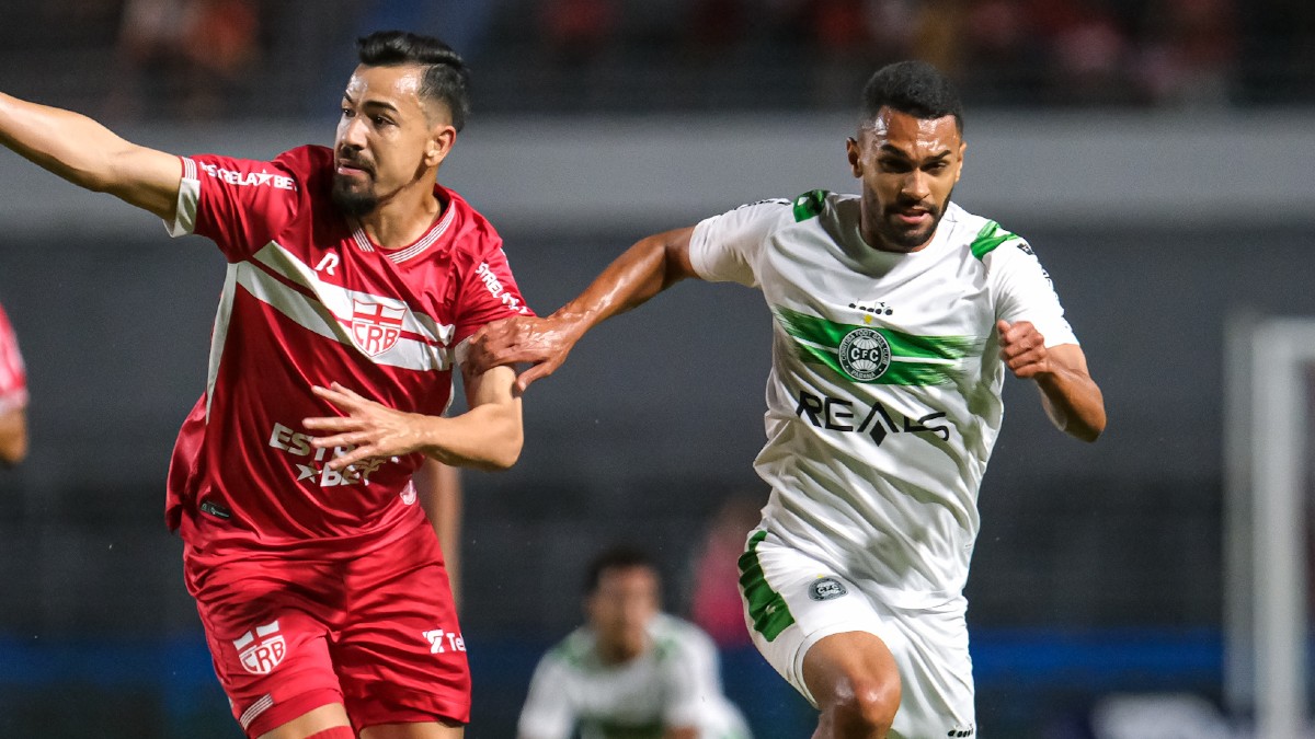 Lance de CRB x Coritiba, pela Série B 2024