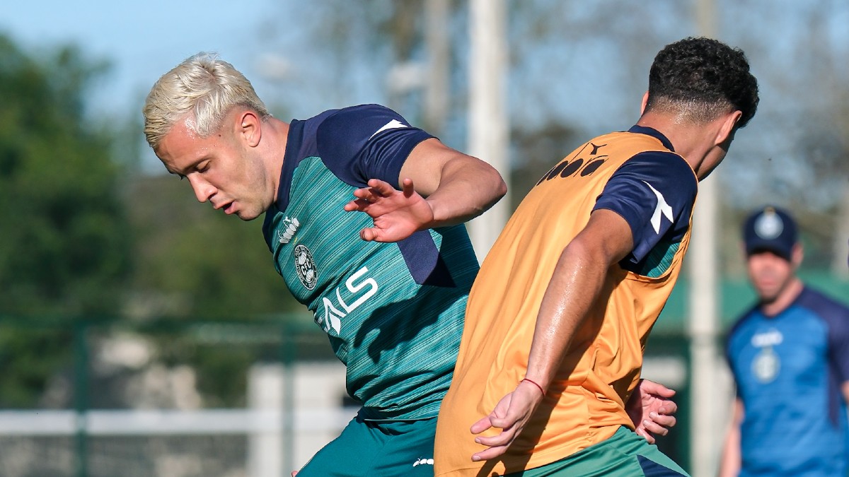 Matheus Frizzo em treino do Coritiba no CT da Graciosa