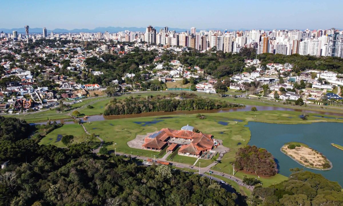 curitiba-Foto-Roberto-Dziura-Jr-AEN