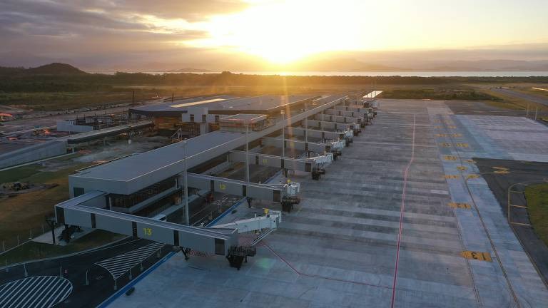 aeroporto-de-florianopolis