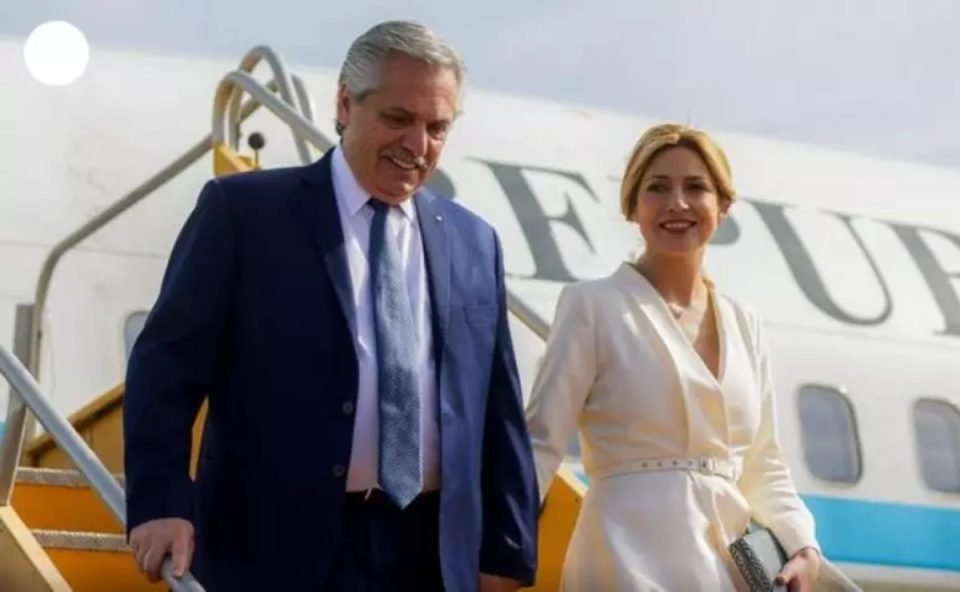 alberto fernandez e esposa