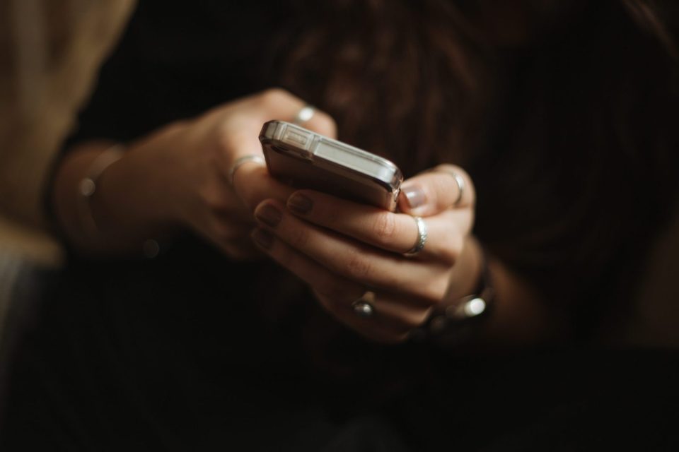 celular-whatsapp-telefone