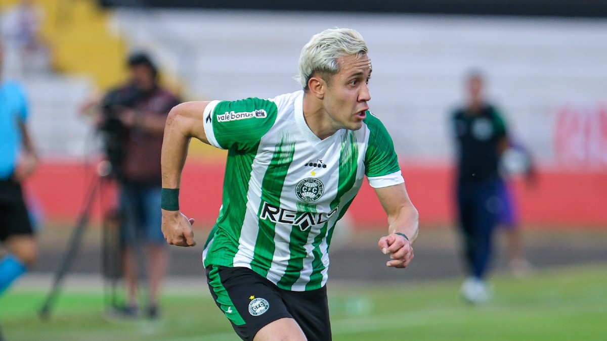 Matheus Frizzo em Botafogo-SP x Coritiba