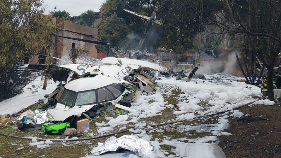 IML já identificou 17 corpos de vítimas que morreram em acidente aéreo em Vinhedo; oito foram liberados
