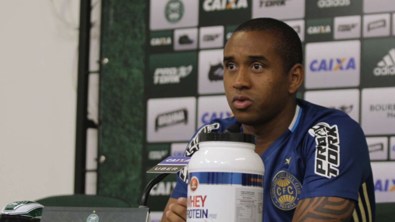 Anderson, ex-meia do Coritiba.
