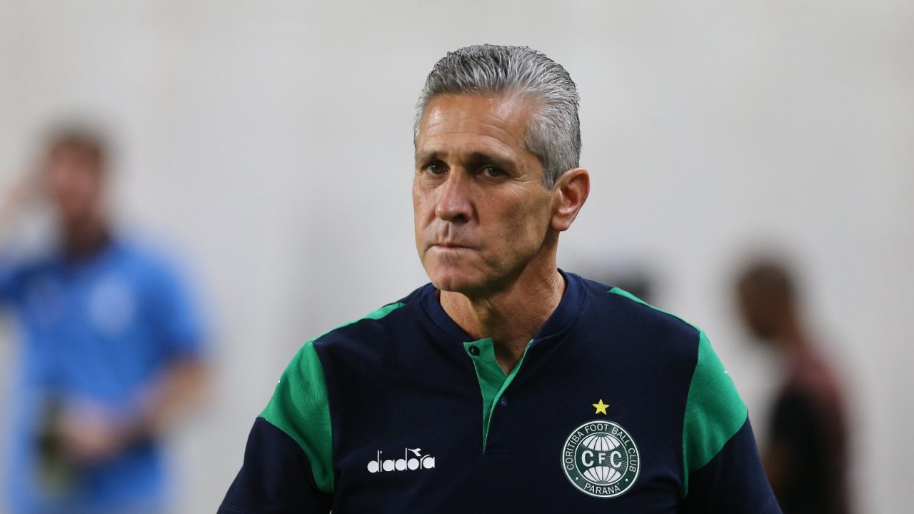 Jorginho, técnico do Coritiba.
