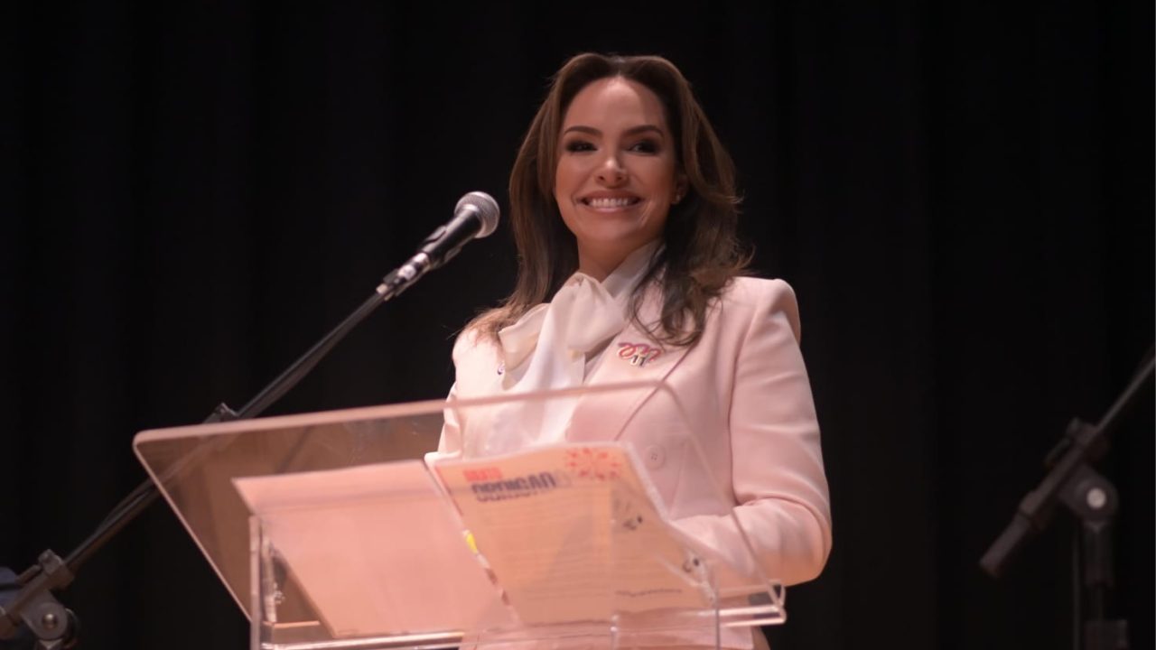 maria-victoria-agenda-puc