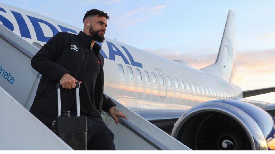 Avião do Athletico não desembarcou em Santa Catarina