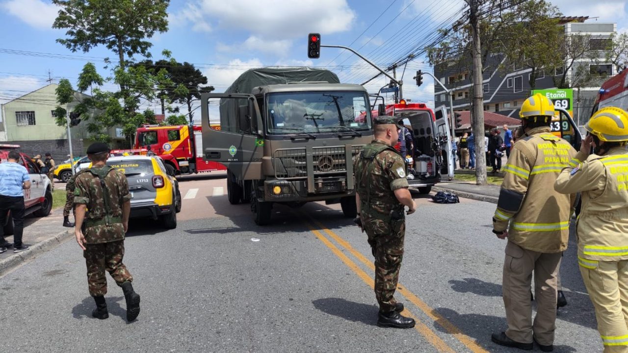 acidente caminhão do exército