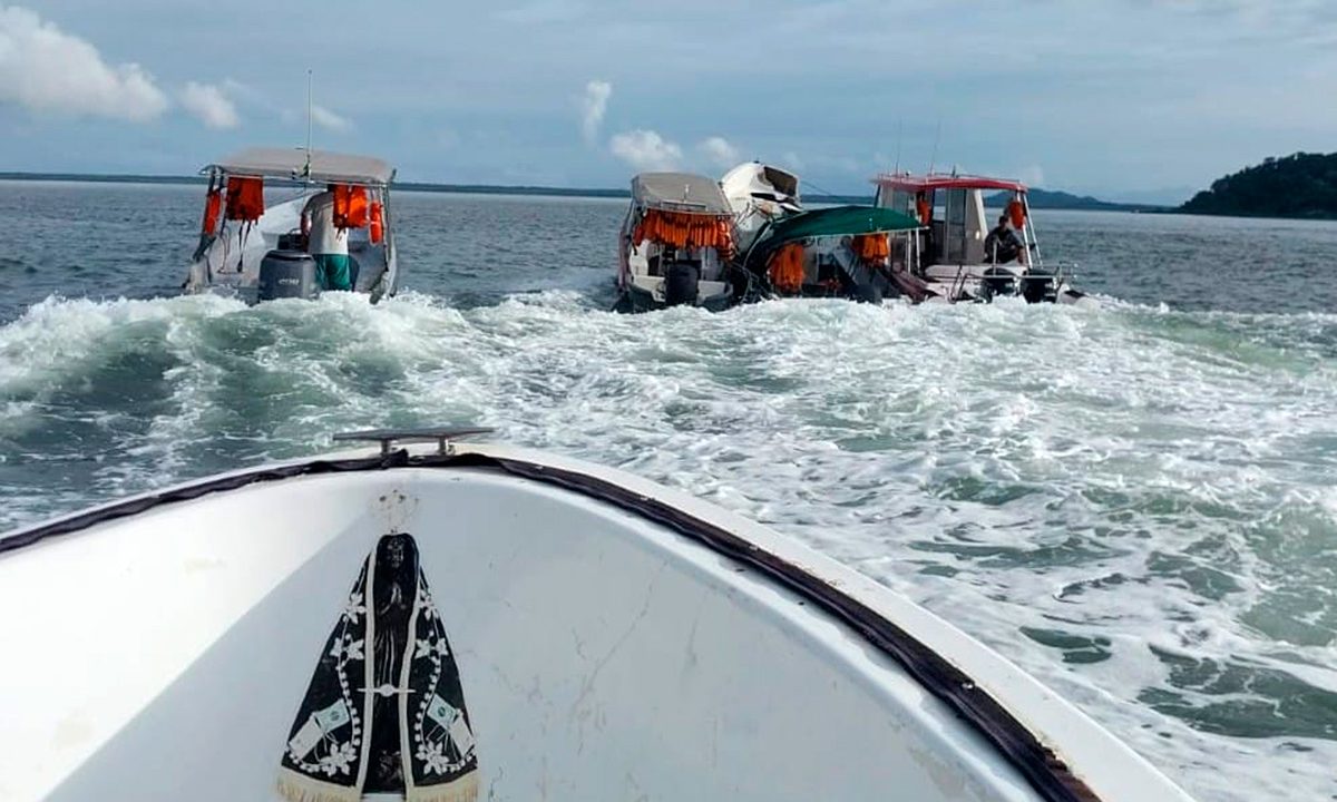 acidente-embarcacao-litoral-parana