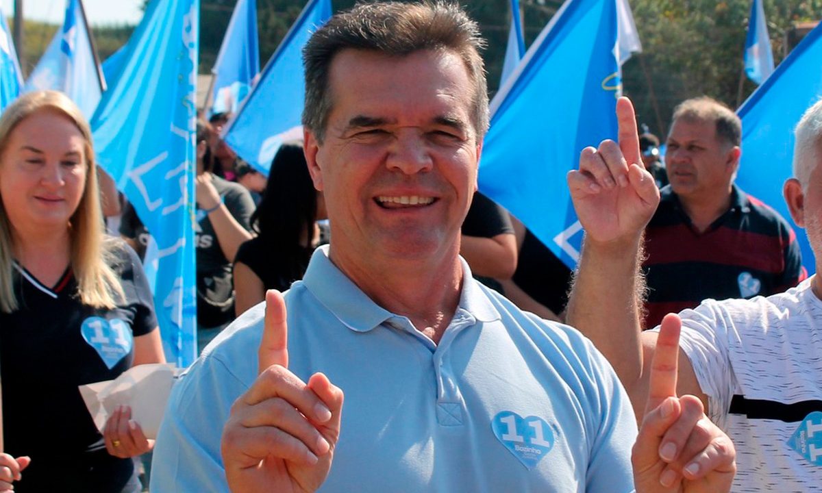 bozinha-eleito-prefeito-campo-magro-eleicoes-2024