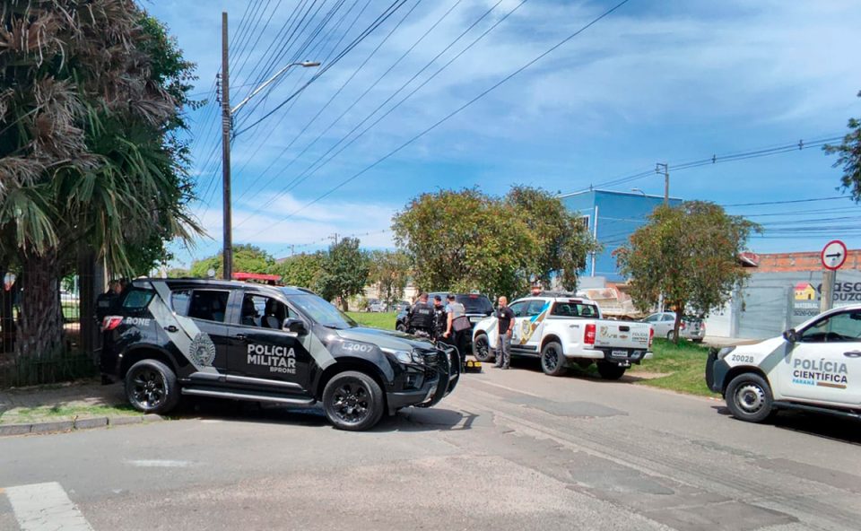 confronto-assalto-posto-combustiveis-up-roubado-curitiba