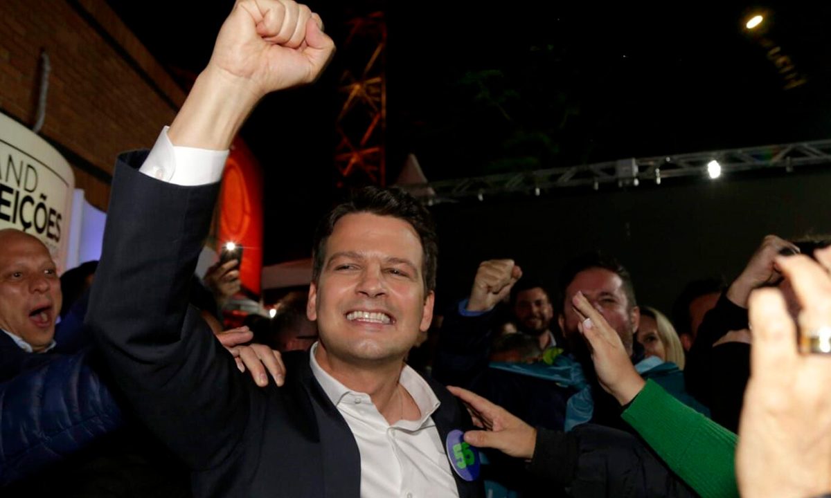 eduardo-pimentel-vence-eleicoes-curitiba