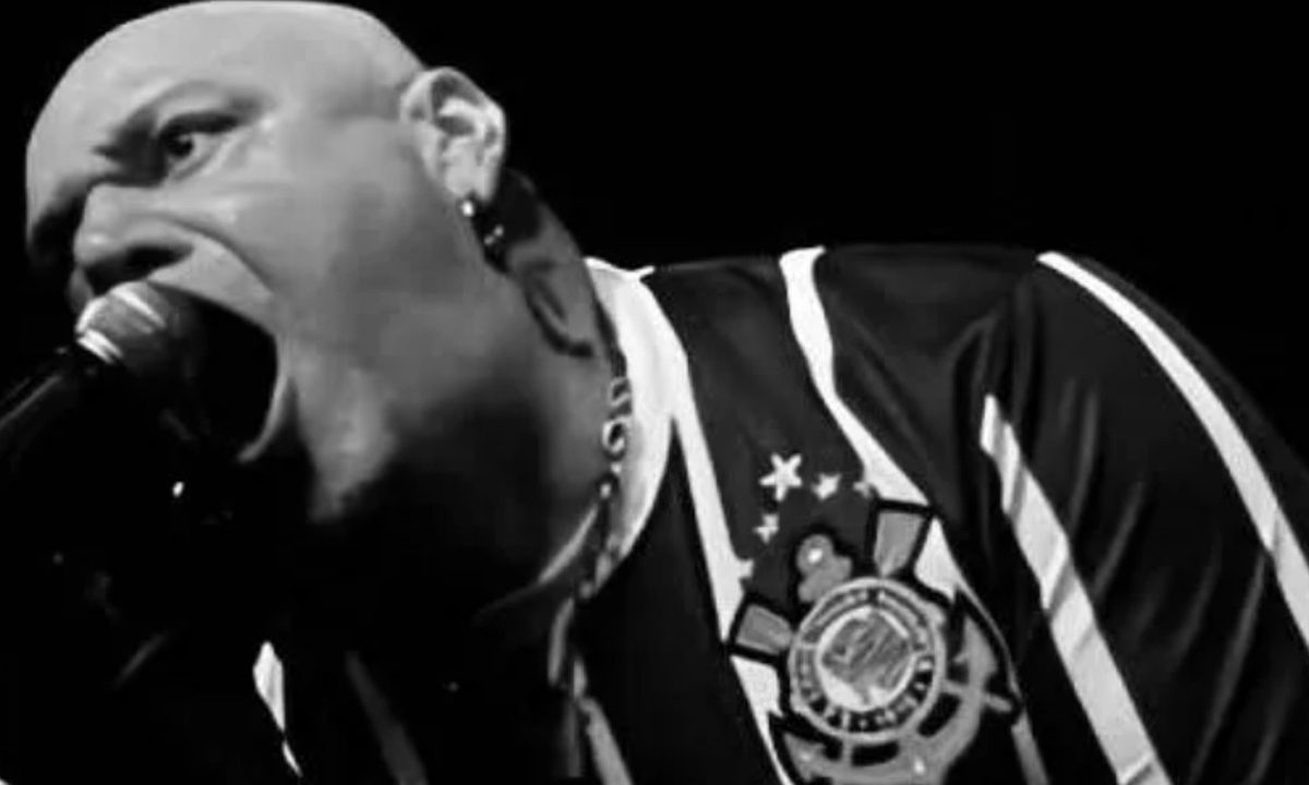 ex-airon-maiden-corinthians