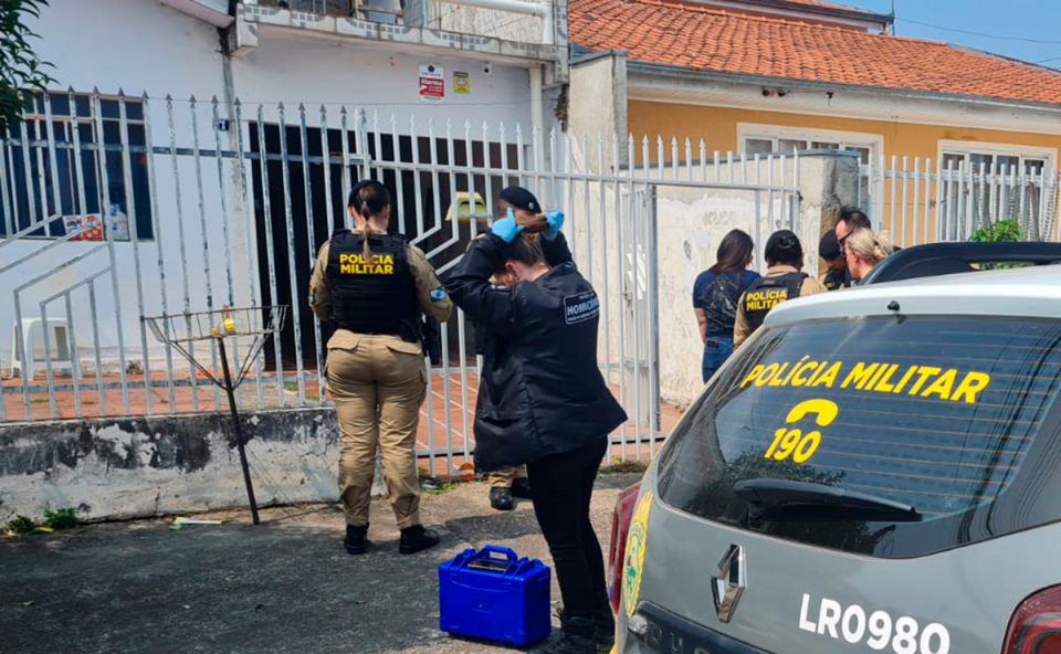 homem-morto-sitio-cercado-10-dias-depois-namorada-2