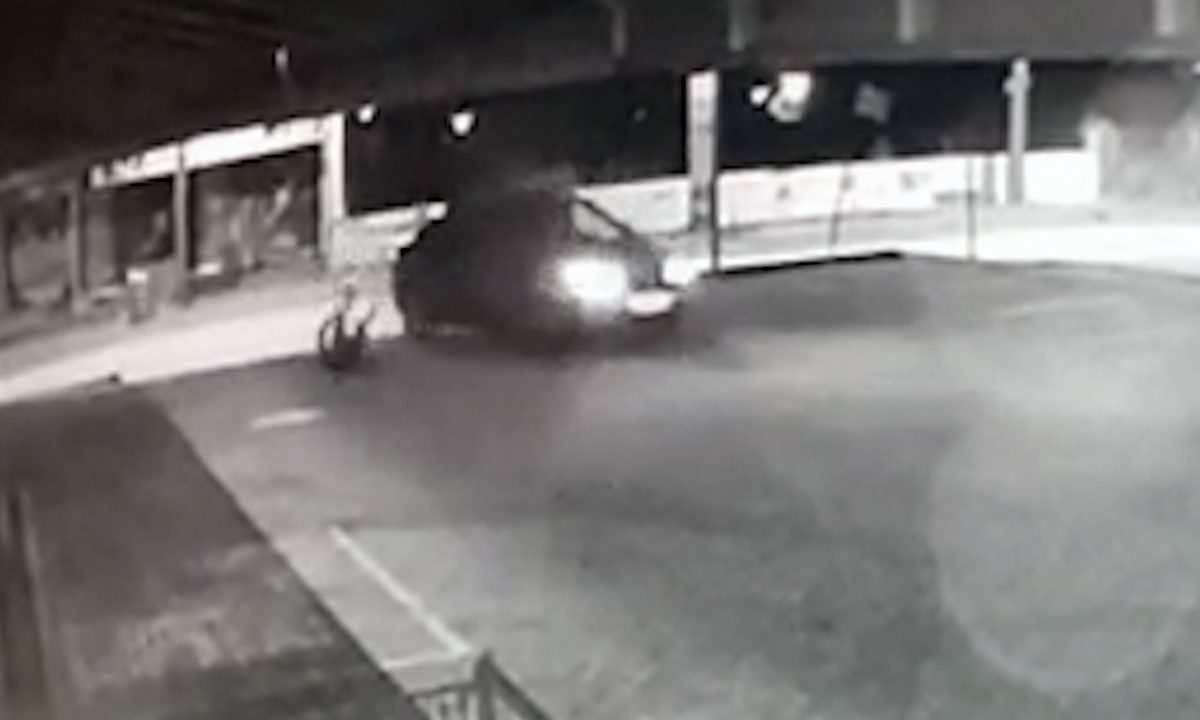 motorista-aplicativo-atropela-passageiro-juri-popular