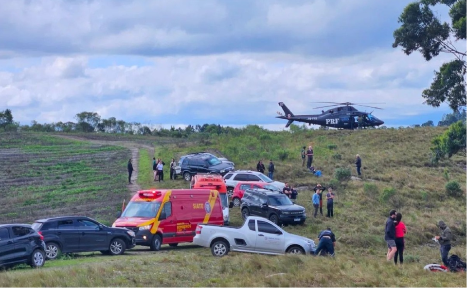 piloto-de-parapente-morre-rmc