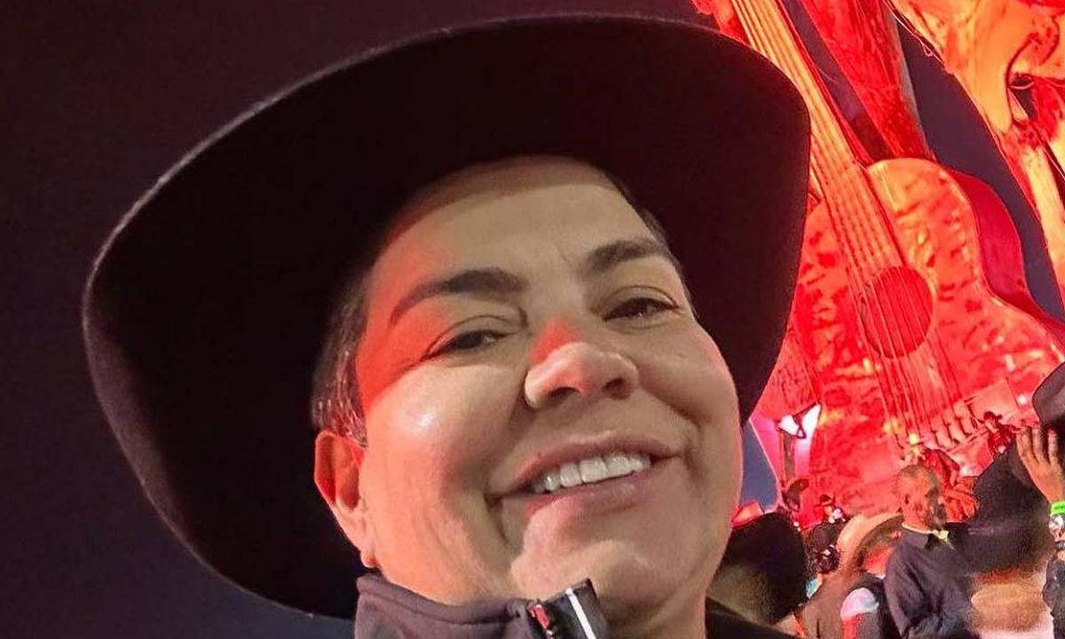 Isa Marcondes Dourados MS