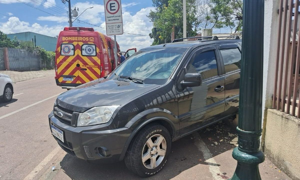 Adolescente-14-anos-atropela-professora-e-bate-carro-da-mulher-Fazenda-Rio-Grande