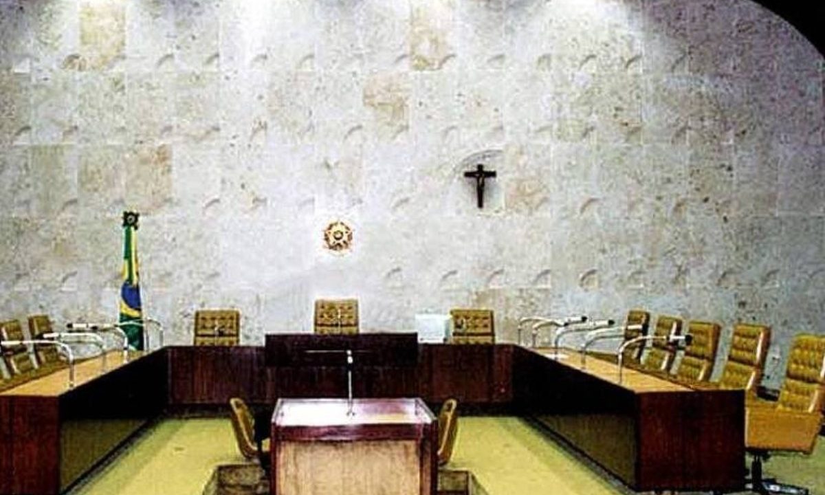 Supremo-forma-maioria-permitir-símbolos-religiosos-prédios-públicos